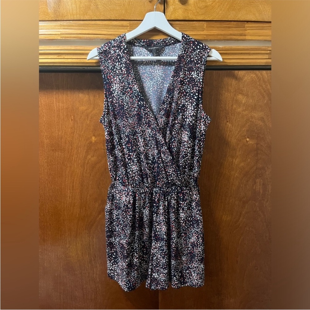 Banana Republic V-Neck Romper with pockets